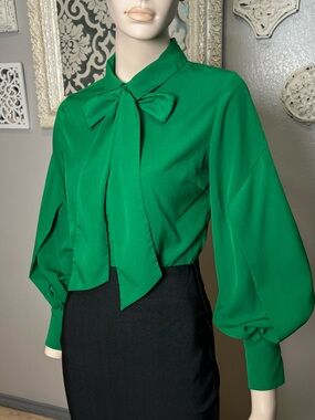 Riley & Rae Green Neck Bow-Tie Blouse